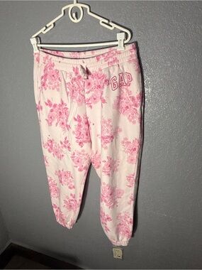 GAP Pink Floral Sweatpants